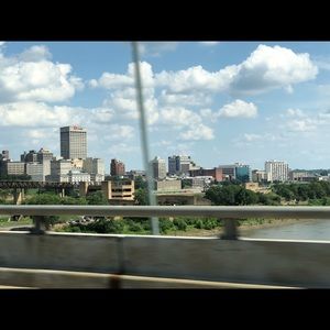 Meet your Posher, Carlos